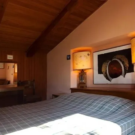 Apartament House