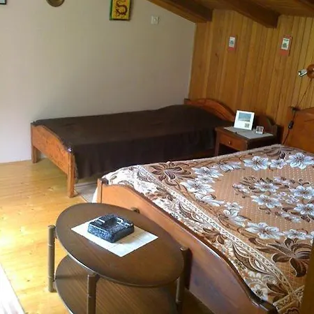 House אומאג